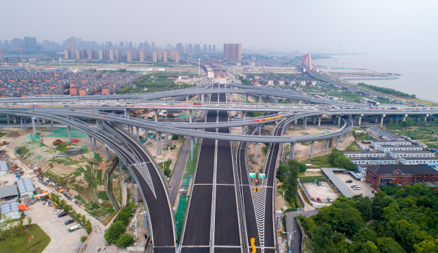 抢先体验钱塘快速路同协路东湖立交段高架近期通车城东市民出行有福了