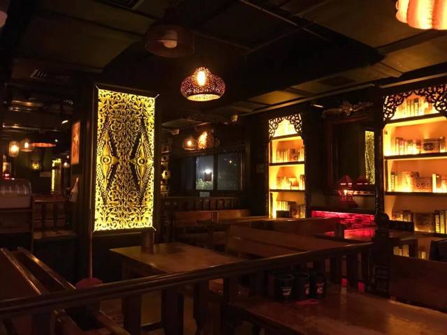 财观察海伦司上市餐饮企业入局小酒馆能否搅动年轻人的酒饮市场