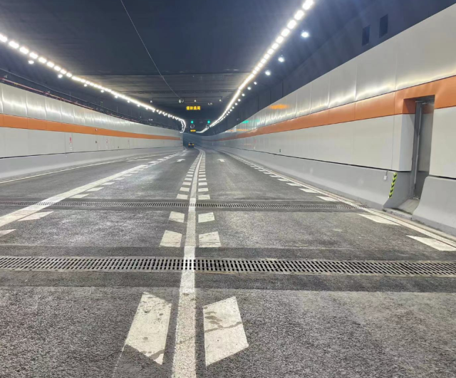 3分钟开完全程江南大道隧道现场体验来了