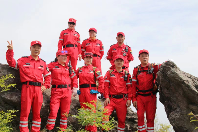 比映山红更红萧山戴村护山使者地球日在行动