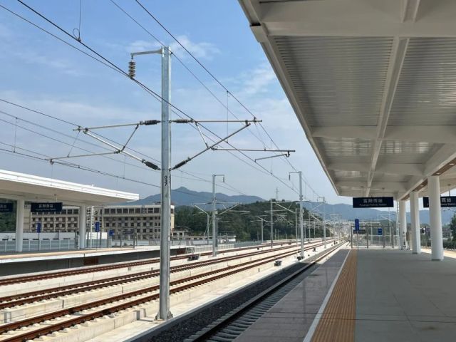 合杭高铁湖杭段,富阳西站,最新进展来了! - 杭 新闻客户端